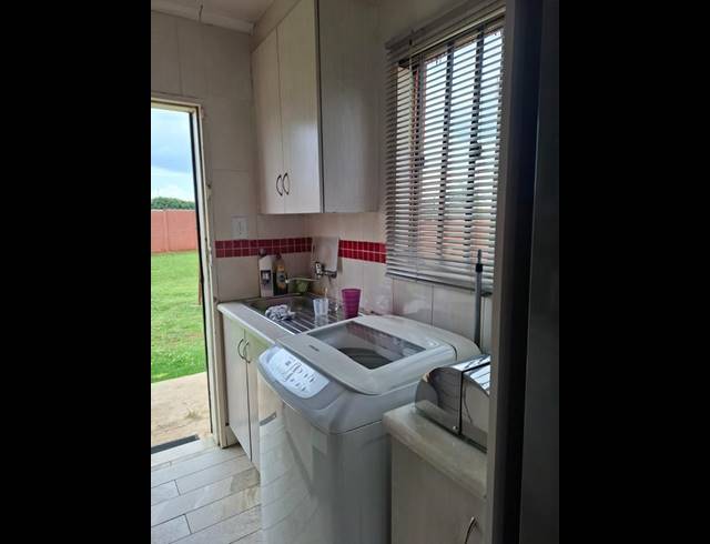 2 BEDROOM HOUSE FOR SALE IN MAPLETON